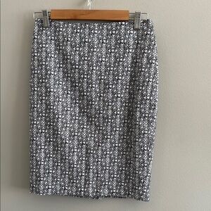 Ann Taylor Monochrome Patterned Pencil Skirt
